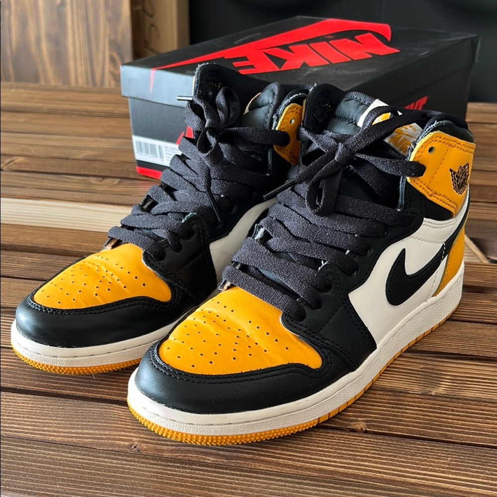 Jordan’s 1s, Taxi High-Top Sneakers